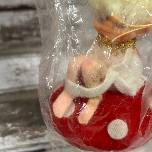 Vintage Christmas Yuletide Pixie Elf Knee Hugger on Mushroom Ornament - Picture 7 of 10